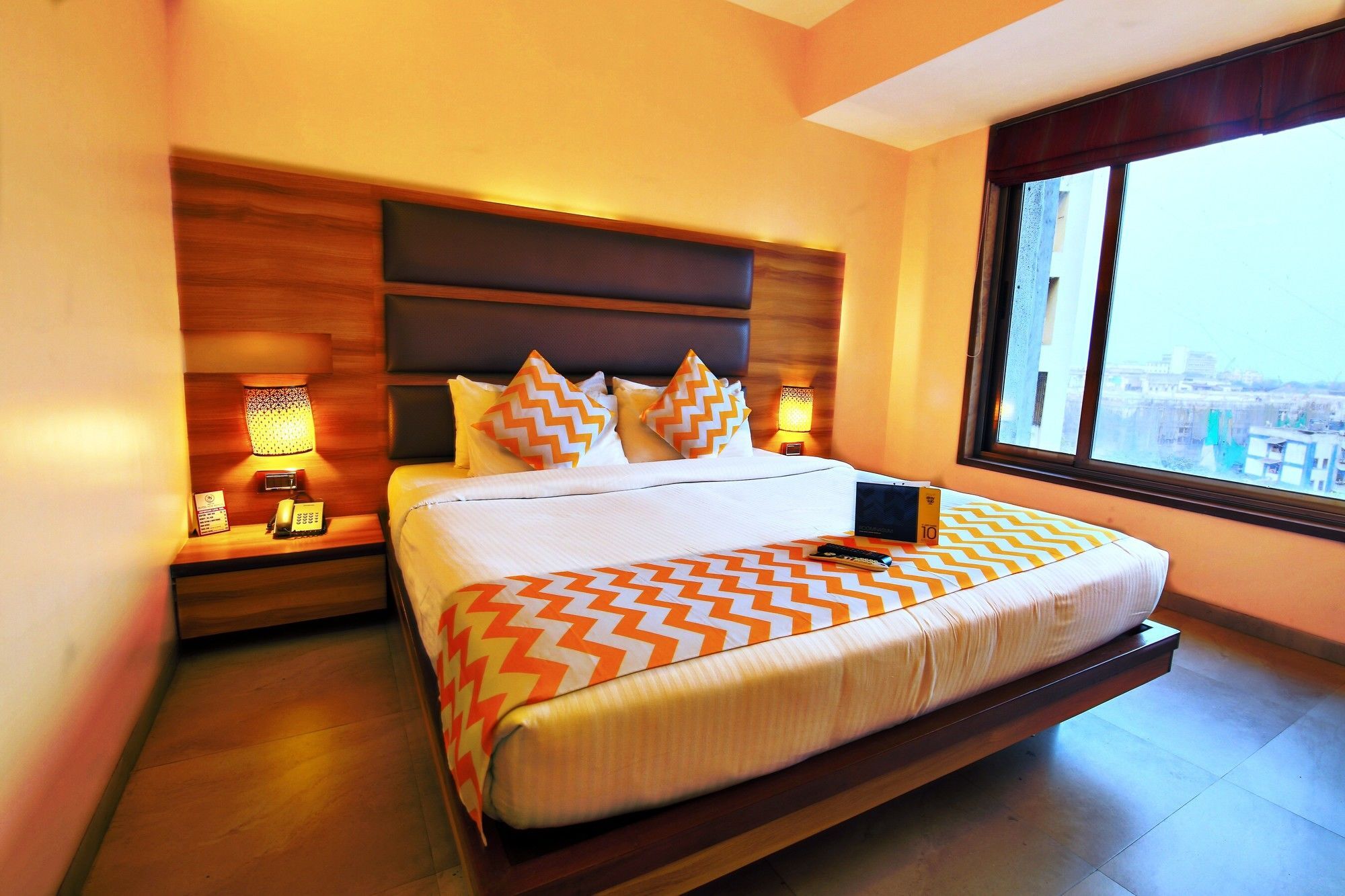Hotel Crawford Inn Bombay Exterior foto